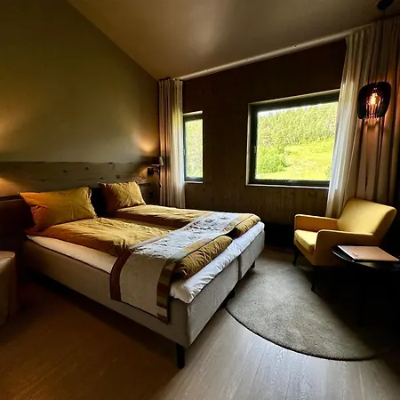 Lodger Bjørnfjell Mountain *